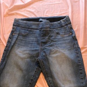 Old navy rockstar mid-rise jegging
